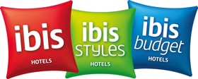 logo ibis hotels